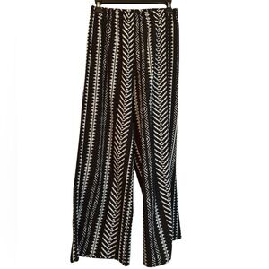 Black and White Patterned Women's Pants